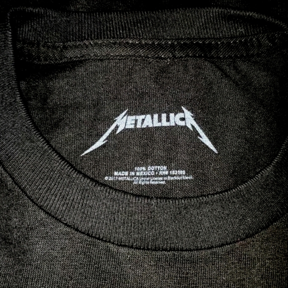 Metallica Master of Puppets Album Shirt - Picture 3 of 5